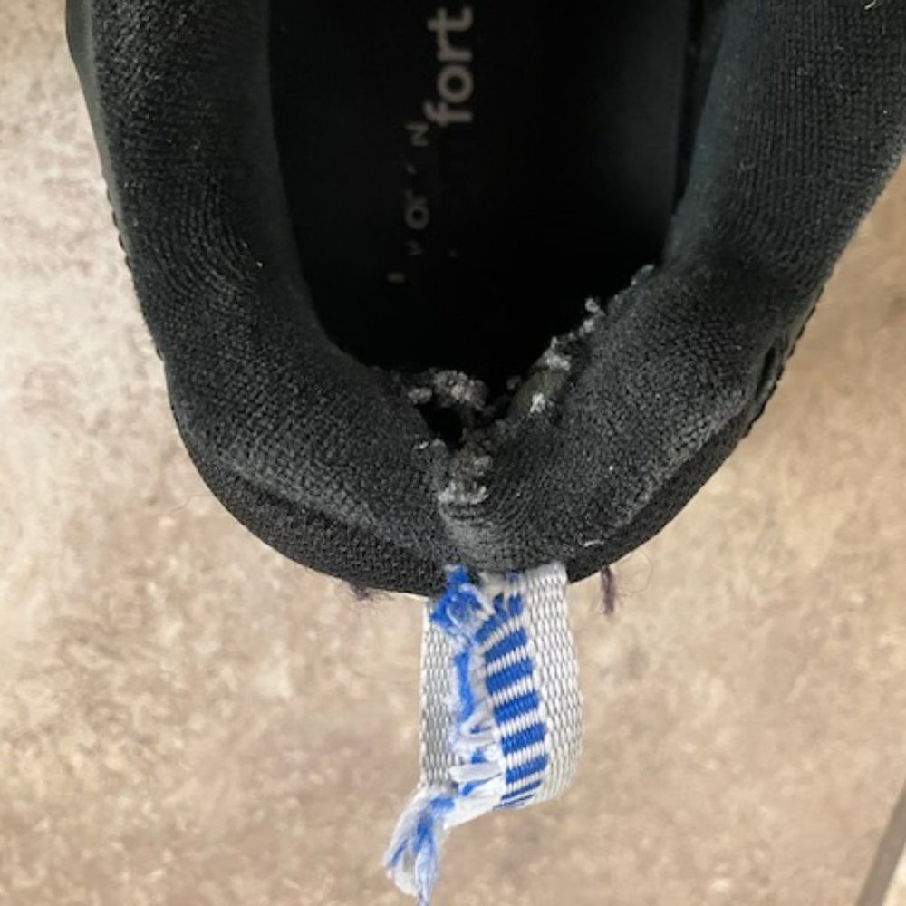 Men's Nike Air Monarch Size 12 - Picture 6 of 8